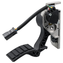 Load image into Gallery viewer, Electronic Accelerator Pedal Fits Volvo FH FM FM 12 FM9 OE 23897049 Febi 181503