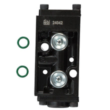 Load image into Gallery viewer, Splitter Transmission Shift Cylinder Valve Fits Volvo FL6 FL608 - 615 Febi 24042