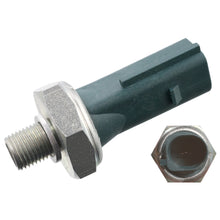 Load image into Gallery viewer, Oil Pressure Sensor Fits VW Beetle Golf Mk6 Polo Tiguan Audi A1 A3 Febi 37031