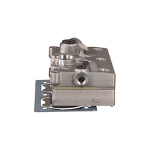 Load image into Gallery viewer, Cylinder Head Fits Volvo OE 22040497 SK1 Febi 176922