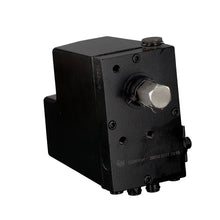 Load image into Gallery viewer, Cab Tilt Unit Hydraulic Pump Fits Volvo FH G3 FH12 G1 G2 FH16 FM FM12 Febi 39696