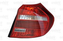 Load image into Gallery viewer, Rear Right Light Brake Lamp Fits BMW 1 Series Facelift 63217181298 Valeo 44409