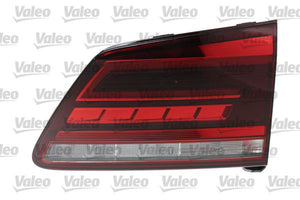 Golf Sportvan Rear Right Inner Light Brake Lamp Fits SV 510945094P Valeo 47221