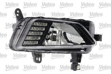 Load image into Gallery viewer, Polo Front Right LED DRL &amp; Fog Light Lamp Fits VW OE 2G0941662 Valeo 47426