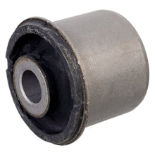 Load image into Gallery viewer, Rear Control Arm Bush Fits Hyundai Santa Fe 55342-2P000 Blue Print ADBP800264