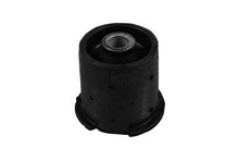 Load image into Gallery viewer, Axle Beam Mounting Fits BMW 3 3 Compact 3 Convertible 3 Coupe Moog BM-SB-8757