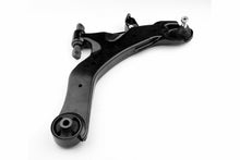 Load image into Gallery viewer, Front Right Track Control Arm Fits Hyundai Elantra Elantra Saloo Moog HY-WP-2651