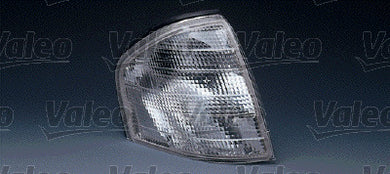Front Left Front Lamp Fits Mercedes C-Class 202 OE 2028260943 Valeo 85296
