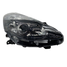 Load image into Gallery viewer, Clio 3 Front Right Headlight Headlamp Fits Renault OE 7701072011 Valeo 44058