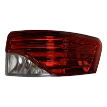 Load image into Gallery viewer, Avensis Rear Right Outer Light Brake Lamp Fits Toyota OE 8155005280 Valeo 44912