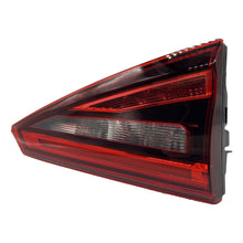 Load image into Gallery viewer, Q30 LED Rear Right Inner Light Brake Lamp Fits Infiniti 26540-5DA0A Valeo 47068