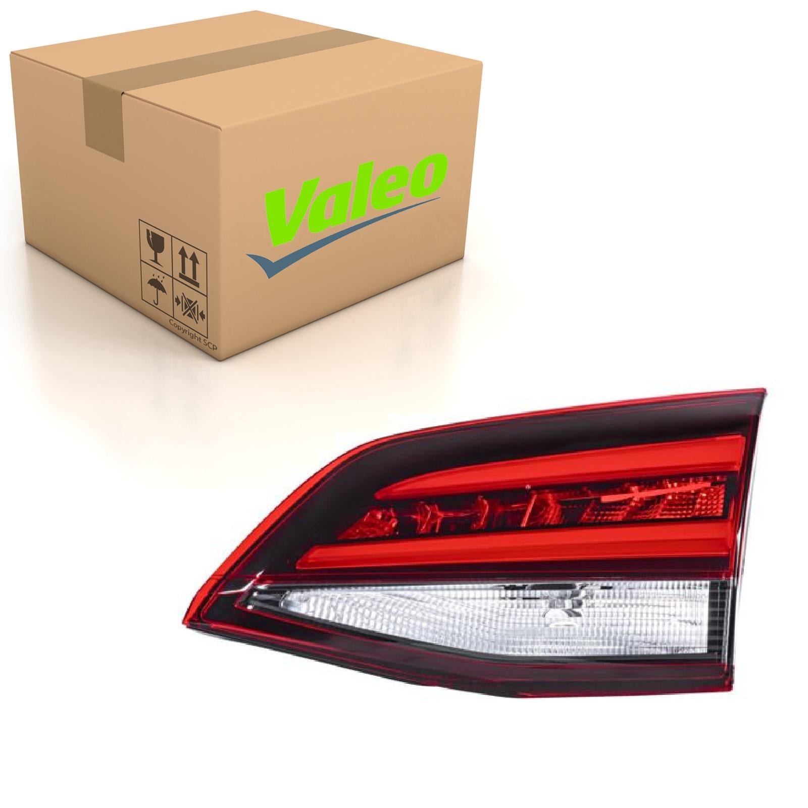 Astra Estate Rear Right Light Brake Lamp Fits Vauxhall OE 39032043  