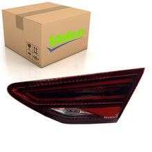 Load image into Gallery viewer, Leon Rear Right Inner Light Brake Lamp Fits Seat OE 5F0945307K Valeo 47186