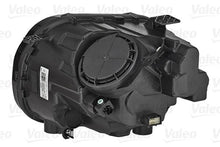 Load image into Gallery viewer, C3 Aircross Front Right Headlight Headlamp Fits Citroen YQ00014880 Valeo 450527