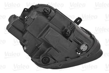 Load image into Gallery viewer, C3 Aircross Front Left Headlight Headlamp Fits Citroen YQ00015180 Valeo 450530