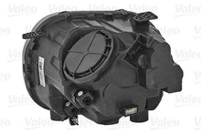 Load image into Gallery viewer, C3 Aircross Front Right Headlight Headlamp Fits Citroen YQ00014980 Valeo 450531