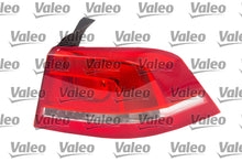 Load image into Gallery viewer, Passat B7 Rear Right Outer Light Brake Lamp Fits VW OE 3AE945096C Valeo 44514