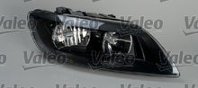 Load image into Gallery viewer, Q7 Front Right Headlight Halogen Headlamp Fits Audi OE 4L0941004C Valeo 43255