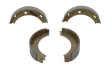 Load image into Gallery viewer, Rear Parking Brake Drum Shoe Set Fits Mercedes-Benz VW Ferodo FSB625
