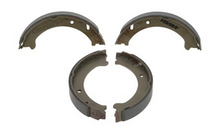 Load image into Gallery viewer, Rear Parking Brake Drum Shoe Set Fits Volvo OE 30666345 Ferodo FSB646