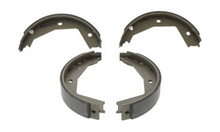 Load image into Gallery viewer, Rear Parking Brake Drum Shoe Set Fits Citroen Fiat Lancia Peugeot Ferodo FSB666