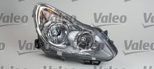 Load image into Gallery viewer, Corsa Front Right Headlight Halogen Headlamp Fits Vauxhall 1216190 Valeo 43378