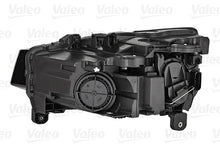 Load image into Gallery viewer, Q2 Front Right Headlight Halogen Headlamp Fits Audi 81A941004A Valeo 46839