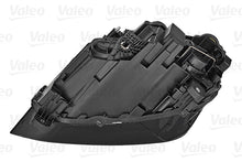 Load image into Gallery viewer, Q2 Front Right Headlight Halogen Headlamp Fits Audi 81A941004A Valeo 46839