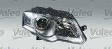Load image into Gallery viewer, Passat B6 Front Right Headlight Halogen Headlamp Fits VW 3C0941006AC Valeo 88980